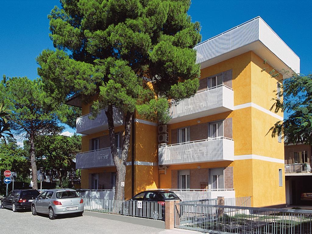 Patrizia Apartment Линяно Сабиадоро Екстериор снимка