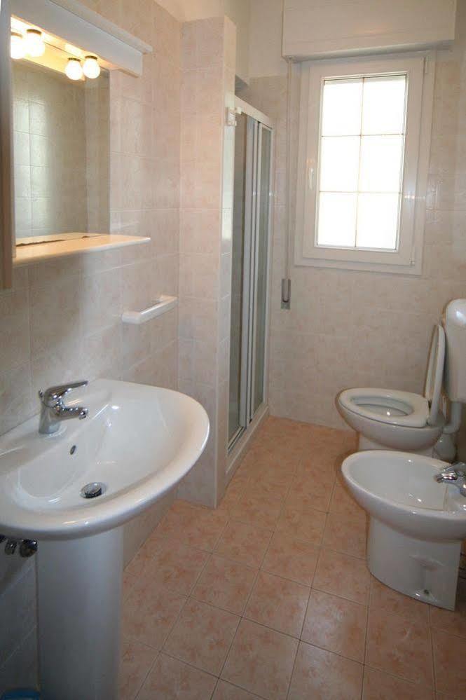 Patrizia Apartment Линяно Сабиадоро Екстериор снимка